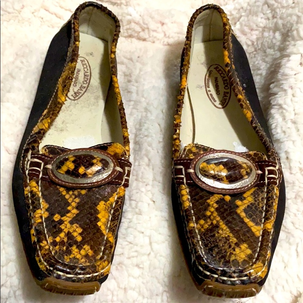 Driving shoe